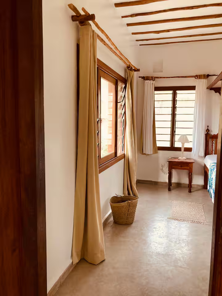 roomlamu5